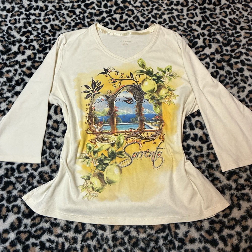 Allison Daley Cream and Yellow Graphic Long Sleeve Top